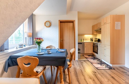 Midlum Apartment | "Relaxing family vacation at Ferienhof Bruhn - experience pure nature!"