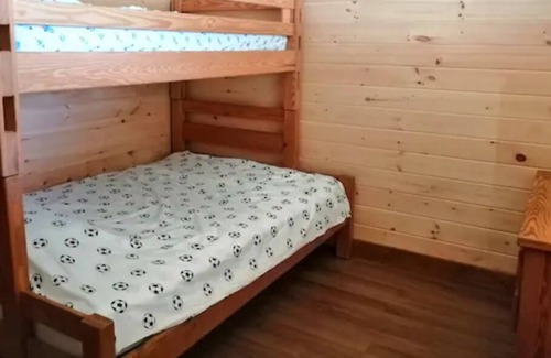 Wasaga Beach House | Relaxing Gateway! 2 min walk to the beach. Spring Weekly Discounts