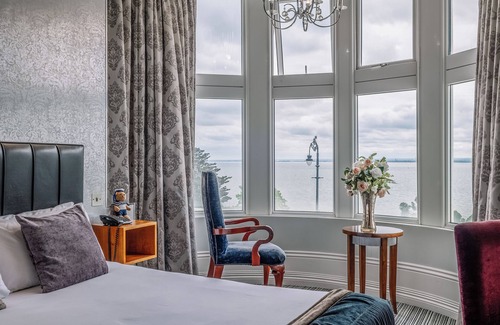 Westcliff-on-Sea Hotel | Relaxing Getaway Near Southend Beach, Pier & Seafront Gardens