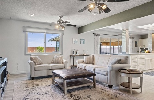 Sun City West House | Relaxing Getaway In Sun City 55+ Golf Community!