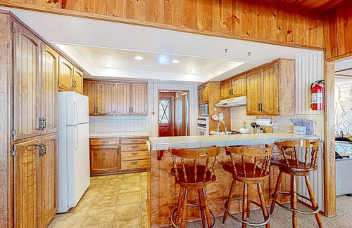 Lake Arrowhead Cabin | Relaxing mountain home with fireplace, W/D, grill, balcony, patio, & board games