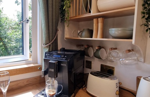 Barmouth Cabin | Relaxing, peaceful and tranquil.nDedicated Private off road parking.