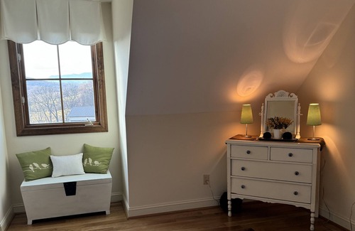 Rockbridge Baths Apartment | Relaxing retreat in absolutely gorgeous apartment in country estate