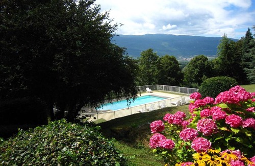 Serrieres-en-Chautagne House | Relaxing villa in Caillan with private pool