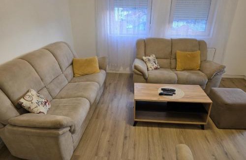 Novi Pazar Apartment | Relje krilatice