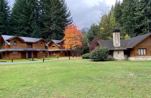 Villa La Angostura House | Remanso del Bosque - Cauquen Cabin