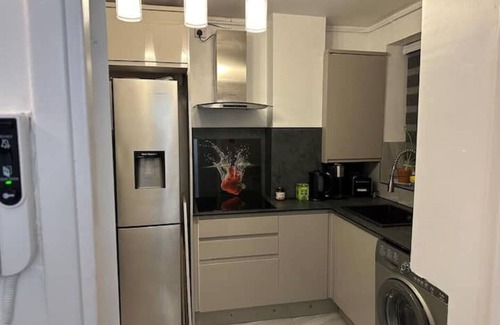 Crystal Palace Apartment | Remarkable 1-Bed Apartment in London