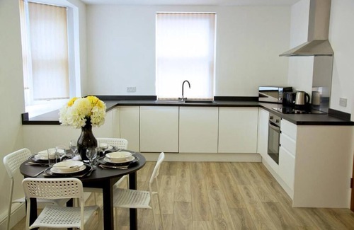 Chelmsford Apartment | Remarkable 2-Bed Apartment in Chelmsford