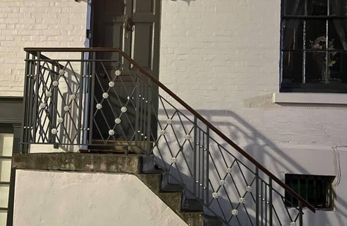 Ross-on-Wye Apartment | Remarkable 5-bed House in Ross-on-wye