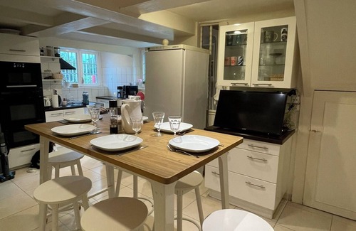 Bayonne House | Remarkable Neo Basque house, Bayonne town center, 800m² heated swimming pool