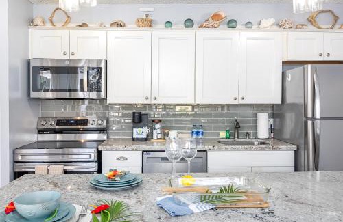 Waikiki Apartment | Remodeled 1BR Near Waikiki Beach with Free Parking!