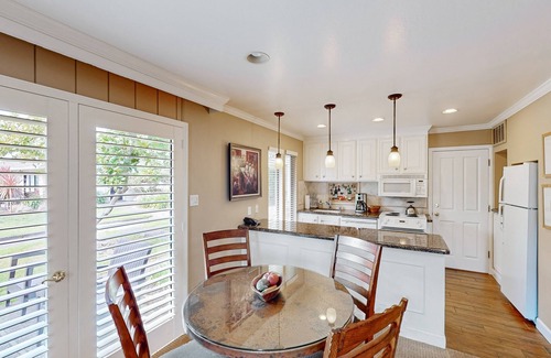 Napa Condo | Remodeled 1st-Floor Condo Near Pool & Resort Amenities - Minutes to Wineries