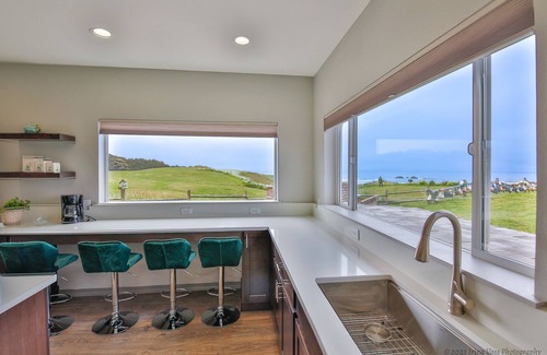 Bandon House | Remodeled 2023 Avanti: The Golfers' Destination