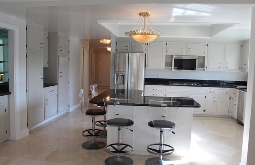 Downey Villa | Remodeled 4-bedrooms house w/AC and WiFi in one of the Prestige areas of Downey
