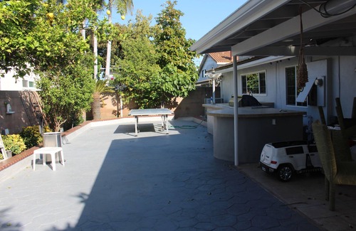 Downey Villa | Remodeled 4-bedrooms house w/AC and WiFi in one of the Prestige areas of Downey