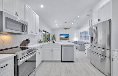 Delray Beach House | Remodeled Beach Retreat - Heated Pool, Bikes, Mile to Beach and Atlantic Avenue