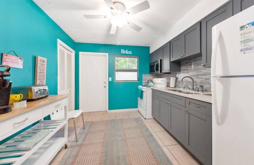 Indian Rocks Beach Villa | Remodeled Clean , Bright Indian Rocks Beach Villa. Pet Friendly