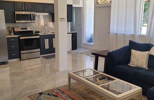 Vero Beach South Cottage | Remodeled cottage built in 1958 great for family 10 minutes away from the beach