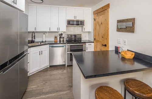Big Sky House | Remodeled, cozy condo near Big Sky Resort!