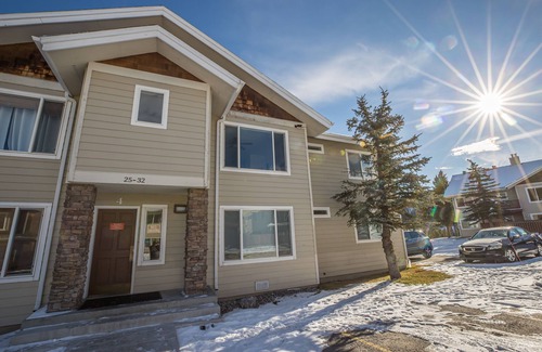 Big Sky House | Remodeled, cozy condo near Big Sky Resort!