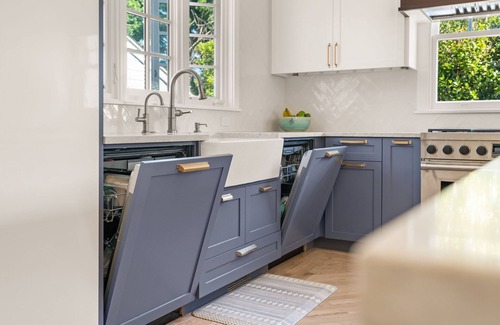 Piedmont House | Remodeled Historic Home 7BR/4BA | NE Portland