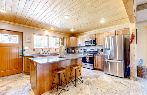 Arroyo Seco House | Remodeled home with spectacular view of El Salto Mountain & fireplace - dogs ok
