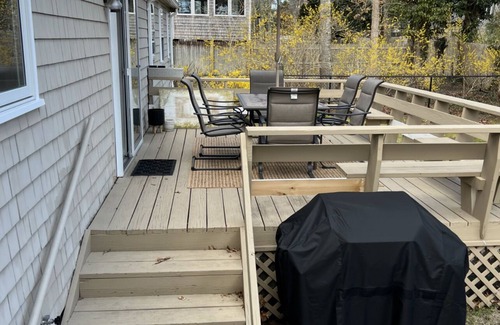 South Yarmouth House | Remodeled! Immaculate and Clean! Great location! Read our reviews!