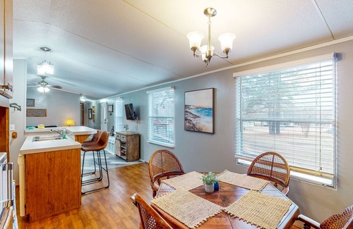 Kingston House | Remodeled retreat w/firepit, deck, & boat parking