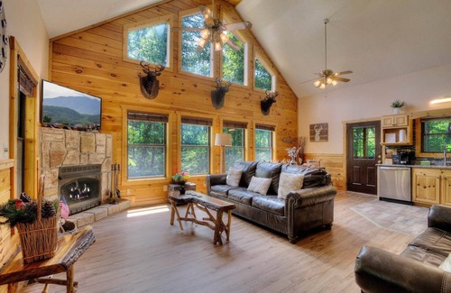 Sevierville Cabin | REMODELED & SECLUDED Cabin Only 10 Min to Parkway!