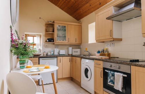 Redruth Cottage | Remote Cottage with Woodburner Surrounded by Farmland