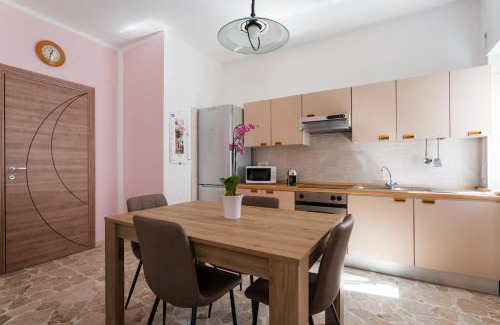 Naples City Centre Apartment | ReNa Home - Garibaldi Central Station