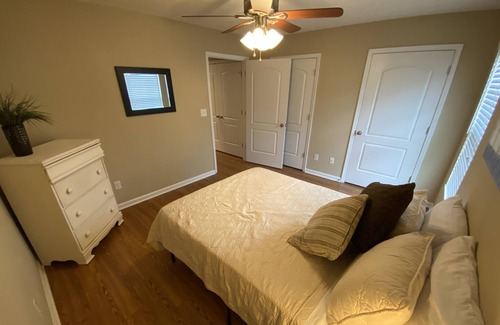 Elizabethtown Apartment | Renaissance Gardens 100 B