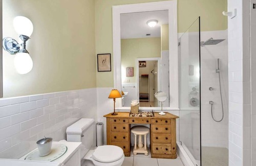 Faubourg Marigny Bed & Breakfast | Renaissance Room | Luxury | Pool & Balcony