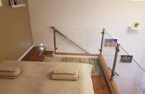 Terezvaros Apartment | Renaissance Studio Apartment
