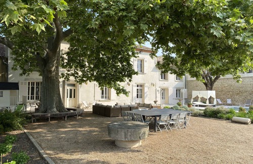 Saint-Genies-de-Comolas House | Renovated, spacious Les toiles à Elise mansion with swimming pool