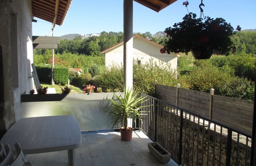Saint-Laurent-en-Royans House | Renovated country house in Royans Vercors