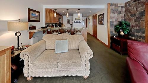 Mammoth Lakes Apartment | Renovated 2 Bedroom Condo with Elevator Access!