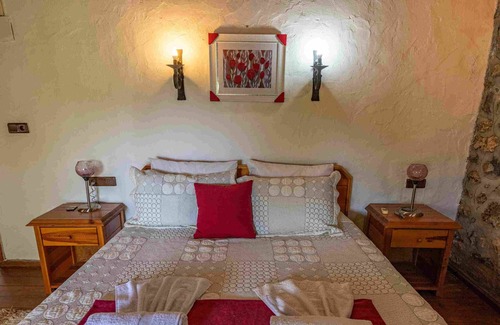 Fethiye Villa | Renovated 2BR Villa W/ Pool - Perfect for Couples Fethiye Villa 1027