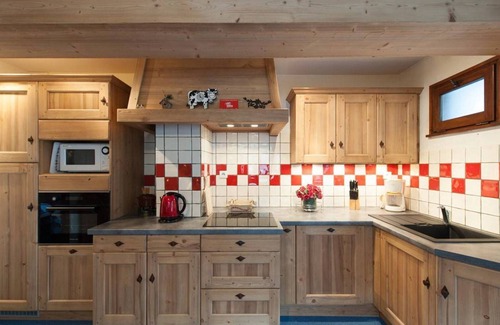 Le Grand-Bornand Apartment | Renovated 3-room apt, sleeps 6, near center, elevator, dishwasher, washing machine