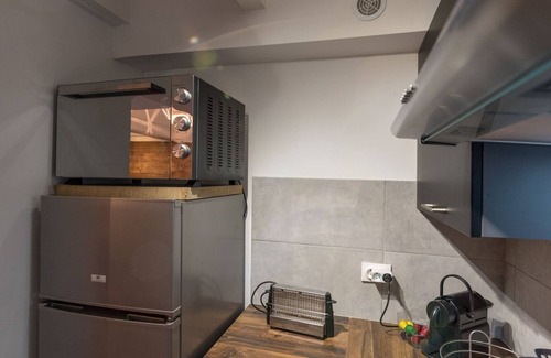 Les Claux Ski Chalet | Renovated 80m2 duplex in chalet. Ski-in ski-out option