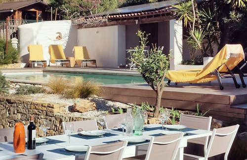 Sanary-sur-Mer House | Renovated and air-conditioned villa near the sea with(heated) swimming pool, cove at 100 meters,.