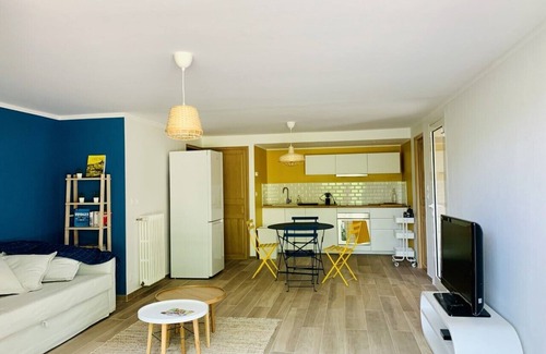 Aix-en-Provence Apartment | Renovated apartment in a Bastide in the immediate vicinity of the city of Aix
