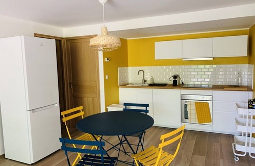 Aix-en-Provence Apartment | Renovated apartment in a Bastide in the immediate vicinity of the city of Aix