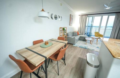 Florida Central Atlantic Coast Apartment | Renovated Condo Blue Heron 5 pax
