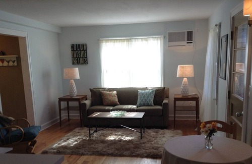 Poughkeepsie Cottage | Renovated Cottage in the Heart of Hudson Valley close to Walkway Over Hudson