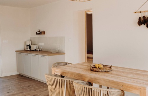 Penestin House | Renovated farmhouse for 6 people, close to beaches.