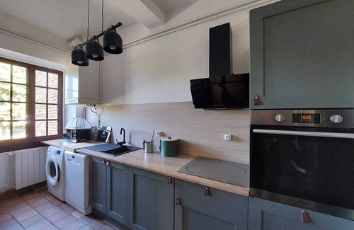 Monein Villa | RENOVATED GITE COZY MONEIN SLEEPS 6