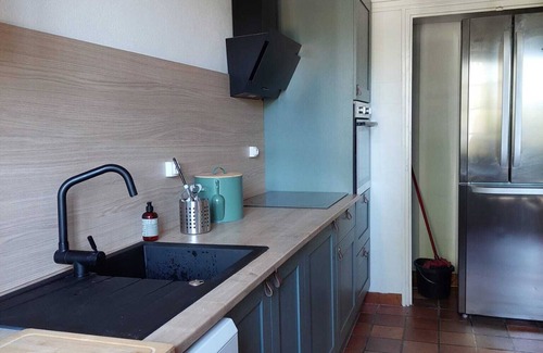 Monein Villa | RENOVATED GITE COZY MONEIN SLEEPS 6