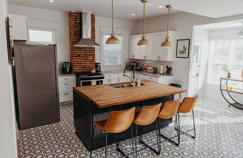 Hanover Place House | Renovated home minutes from shopping & entertainment