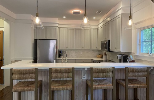 Keepers Landing House | Renovated Keeper's Landing Cottage with 2 carts, bikes and beach gear awaits.